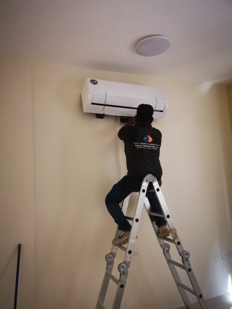 فني مكيفات في دبي